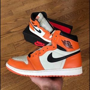 Jordan 1 Reversed Shatterd Backboard